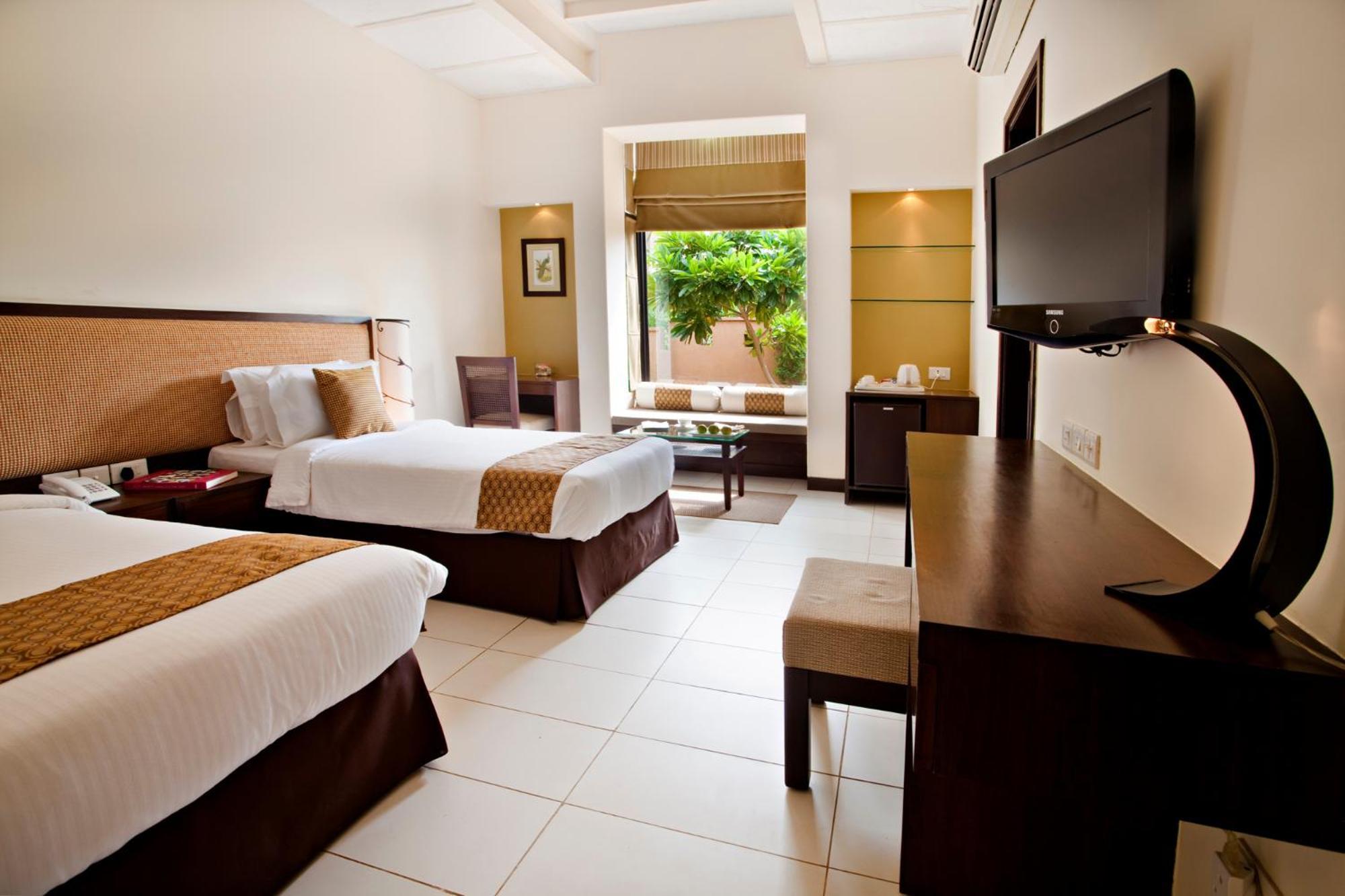 Lemon Tree Hotel, Tarudhan Valley, Manesar Gurgaon Eksteriør billede